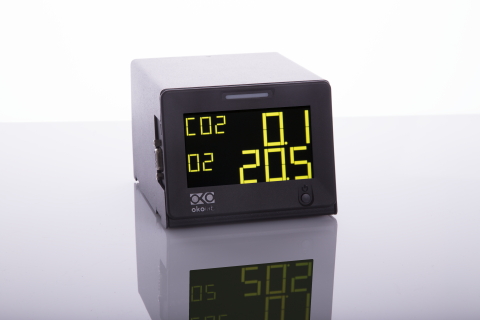 CO2-O2 Controller_2_480x320.JPG